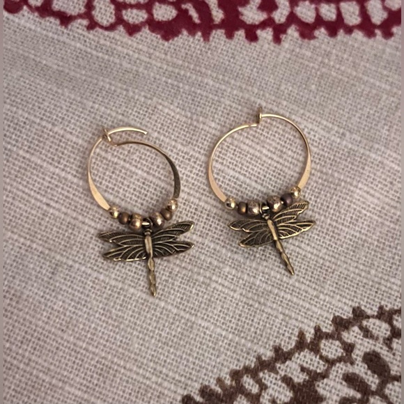 Dragonfly Earring - Picture 1 of 2
